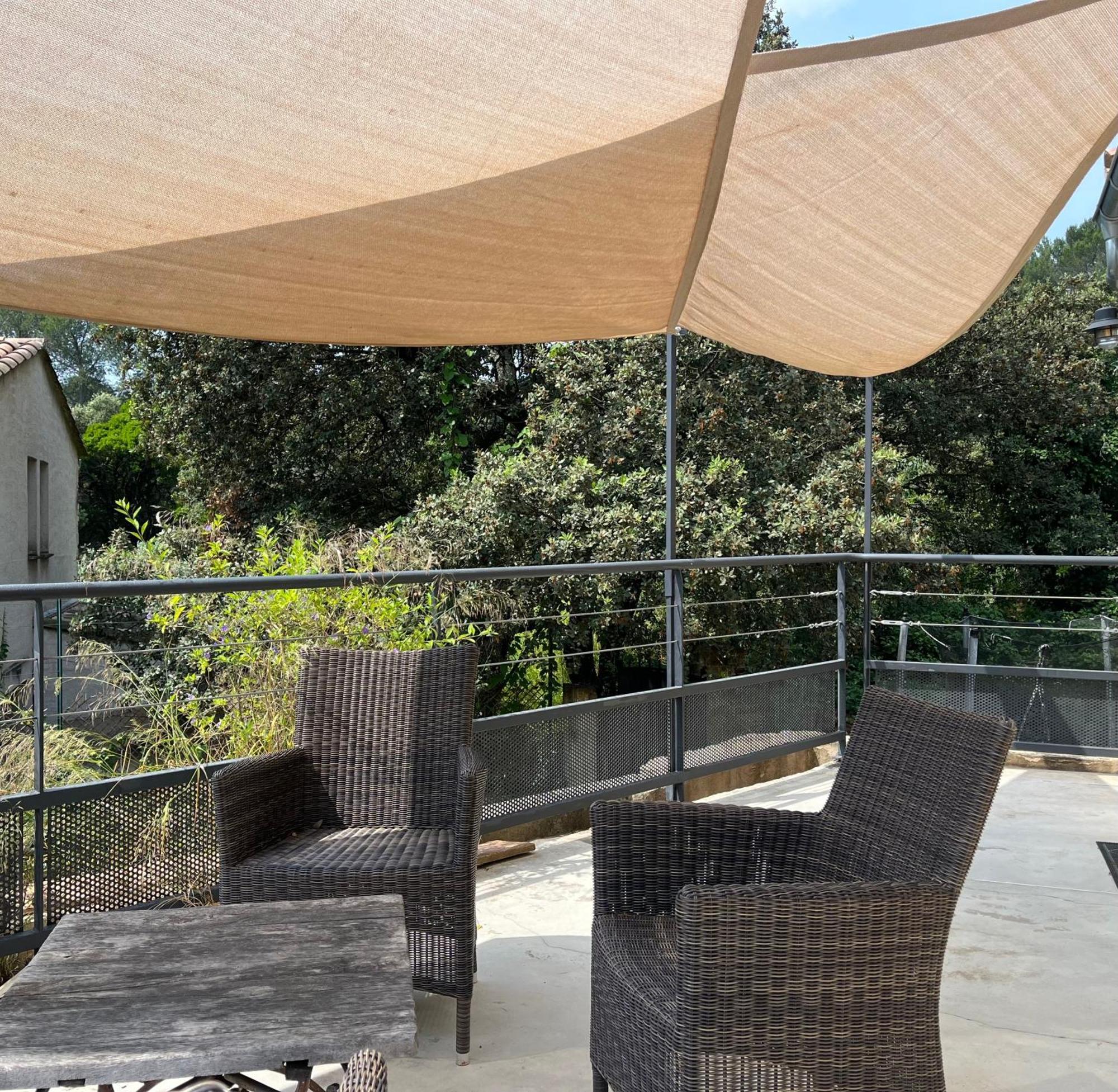 Villa Pierre Blanche Le Calme A 5Mn Du Centre Ville Nîmes Eksteriør billede